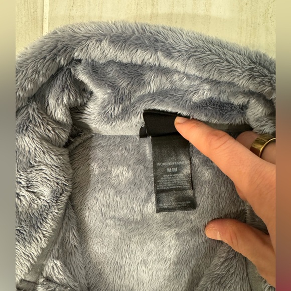 The North Face Outdoor Jacket Fleece Grey Womens Zip - Size: Medium - Picture 2 of 4